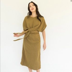 Suunday Dolman Dress in Tapenade